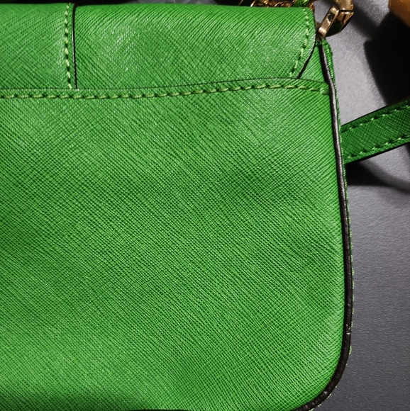 Small Michael Kors crossbody/shoulder bag - Picture 11 of 11